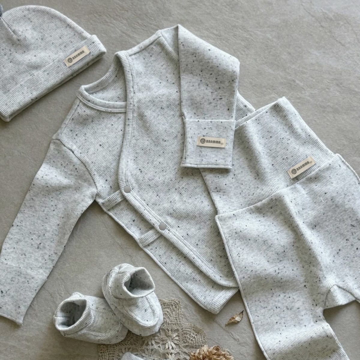 2026 Autumn New Baby Home Clot - Baby Clothing Gender Neutral 评论和价格